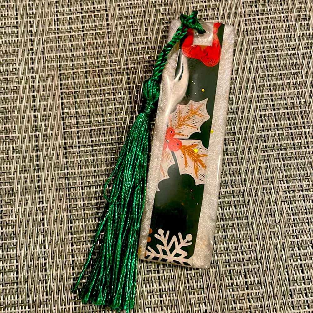 XMAS Handmade Festive Holiday Bookmark small white with green Strip